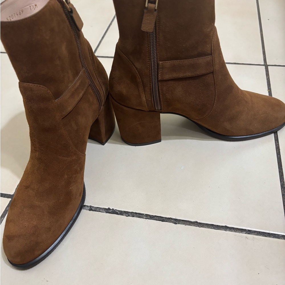 Stuart Weitzman Tan Suede Heeled Boots
